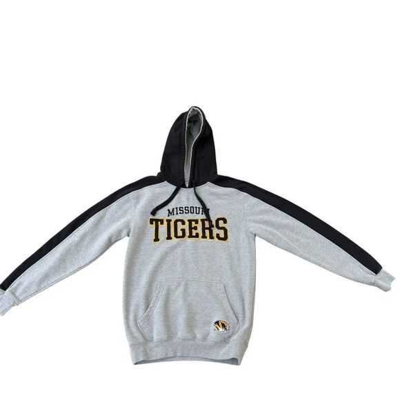 P2 by pro player Missouri Tigers football Sweatshirt hoodie Mens size S - Picture 1 of 5